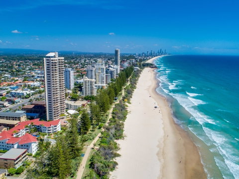 Burleigh Esplanade Apartments - Accommodation Perth 1