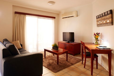 Coffee House Apartment Motel - Perth Resorts 2