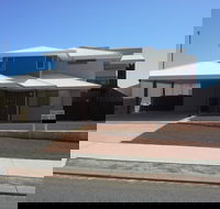 Cozzys Condo Luxury Beach House - Accommodation Perth