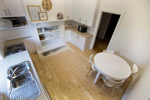 Doreen's - Accommodation Perth 1