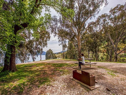 Humes Crossing Campground - Accommodation Perth 0