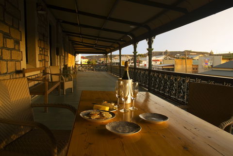 Imperial Fine Accommodation - Accommodation Perth 2