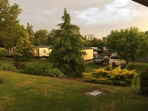 Inverell Caravan Park - Accommodation Perth 1