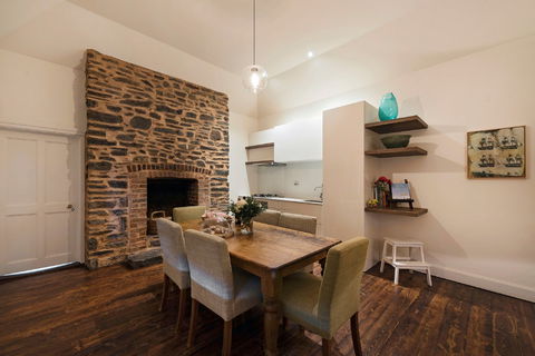 Jacob's Estate Cottage - Accommodation Perth 2
