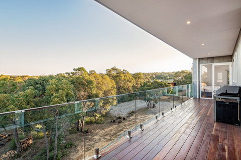 Koolbardi Eagle Bay - Perth Resorts 1