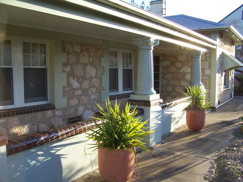MacDonnell House, Naracoorte - Accommodation Perth 0
