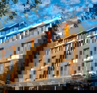Mantra Richmont Hotel
