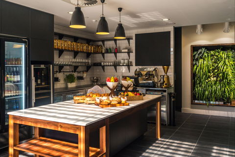 Mantra Richmont Hotel - Accommodation Perth 1