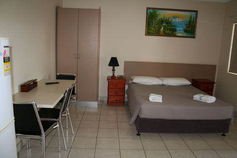 Molika Springs Motel Moree - Perth Resorts 2