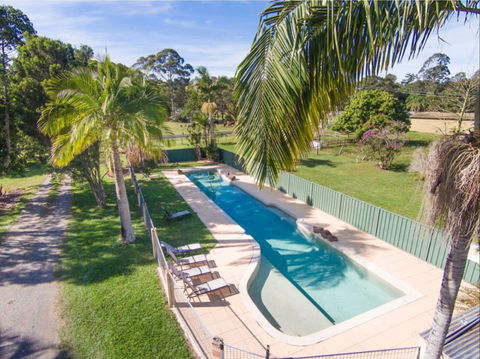 Mooyabil Farm Holidays - Perth Resorts 1
