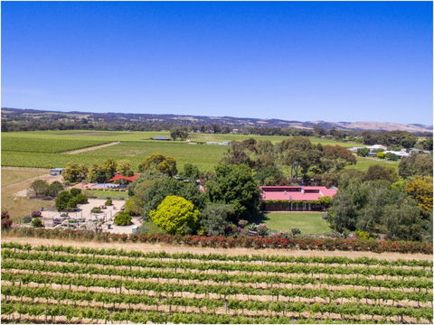 Mulberry Lodge  Country Retreat - Accommodation Perth 0