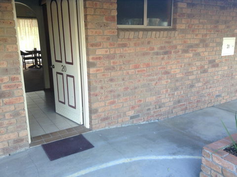 Paradise Lakes Motel - Accommodation Perth 1