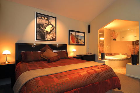 Riverview Rise Retreats - Accommodation Perth 1