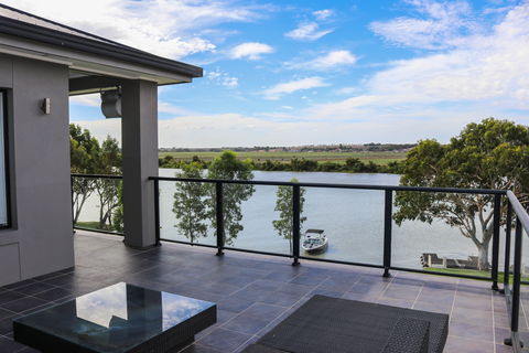 River Devine  White Sands Murray Bridge - Accommodation Perth 0