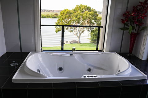 River Devine  White Sands Murray Bridge - Accommodation Perth 1