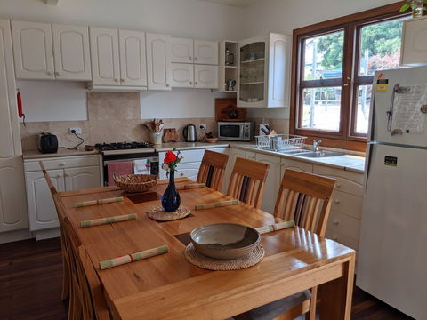 River Vida Family Size Holiday Home - Accommodation Perth 1