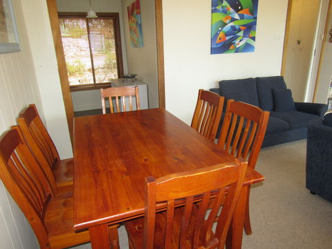 Shack 93 - Accommodation Perth 2