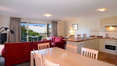 Terralong Terrace Apartments - Accommodation Perth 2