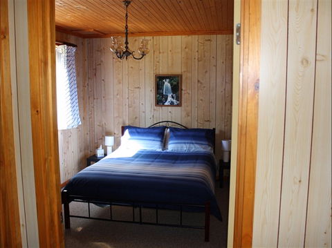Tosha's Place - Accommodation Perth 2