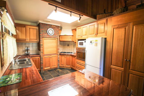 Wombat Hollow - Accommodation Perth 1