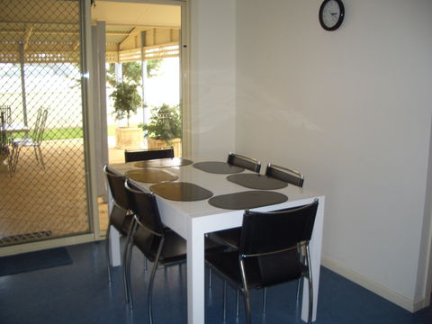 Yandra Beach House - Accommodation Perth 2