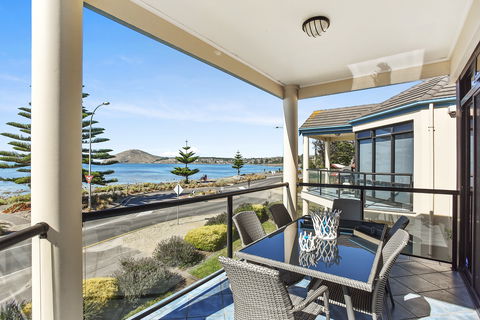63 Franklin Parade - Accommodation Perth 0