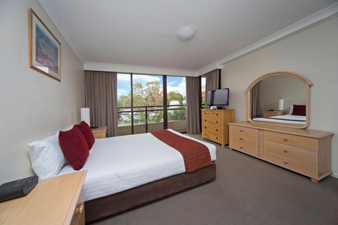 BreakFree Capital Tower - Accommodation Perth 1