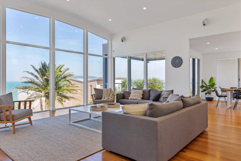 Carpe Diem, 15 Barbara Str Port Elliot - Accommodation Perth 2
