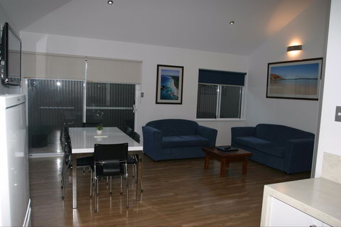 Clearwater Motel Apartments - Accommodation Perth 1