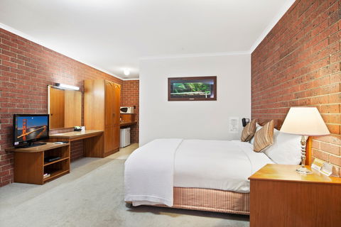 Country Plaza Halls Gap - Accommodation Perth 2