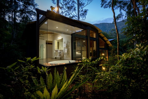 Crystal Creek Rainforest Retreat - Accommodation Perth 0
