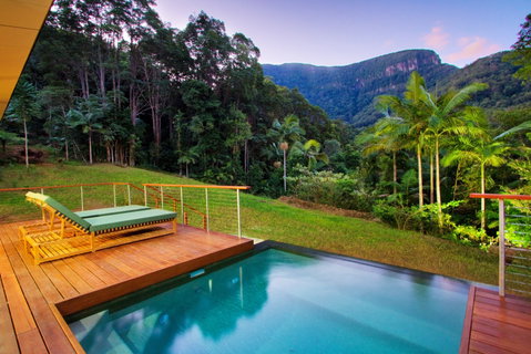 Crystal Creek Rainforest Retreat - Accommodation Perth 1