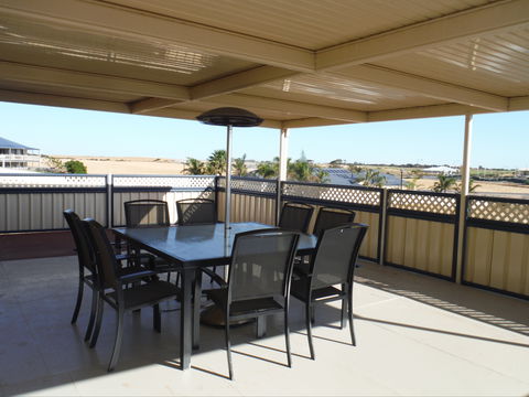 Deck To Sea - Accommodation Perth 0