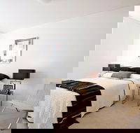 Executive Two Bedroom Unit Crows Nest - Accommodation Perth