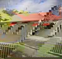 Gipps Street Cottage - Open - Accommodation Perth