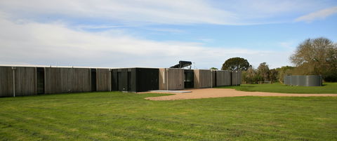 Just Inside The Gate - Accommodation Perth 2