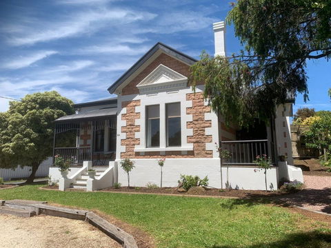 Karno House Mount Gambier - Local Heritage Listed - Perth Resorts 0