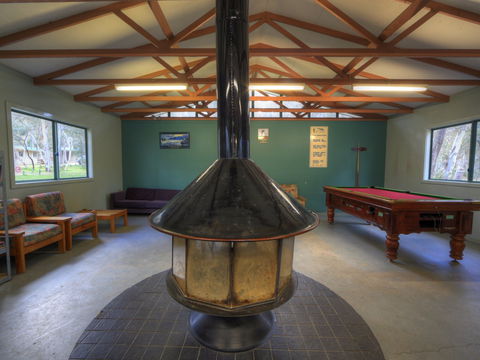 Kosciuszko Tourist Park - Perth Resorts 1