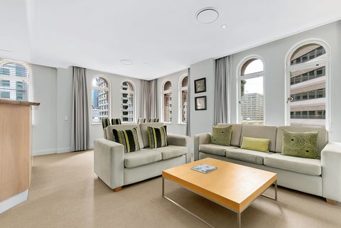 Manor Apartment Hotel - Perth Resorts 2