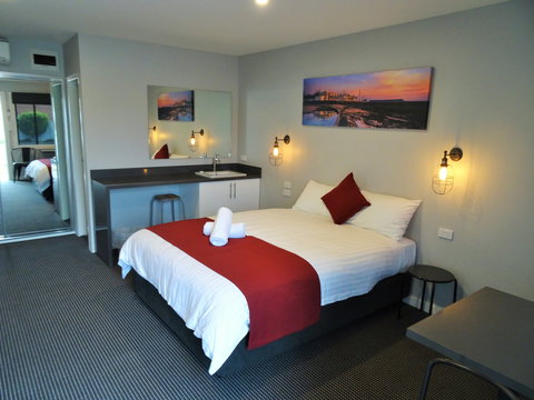 Merewether Motel - Perth Resorts 1
