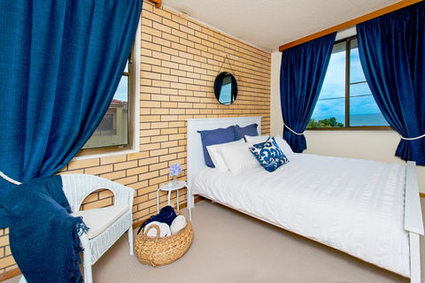 Oceanview  At Flynns - Accommodation Perth 1