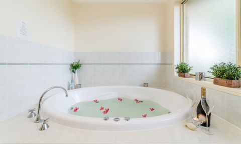 Pegasus Motel - Accommodation Perth 2