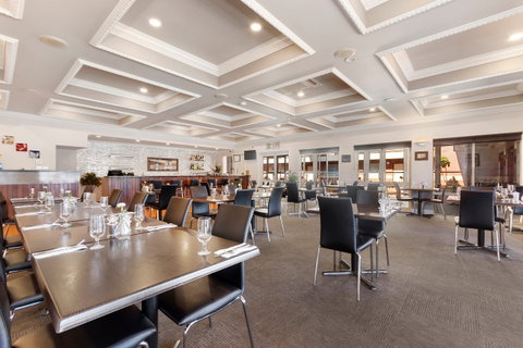 Quality Inn Railway - Accommodation Perth 0