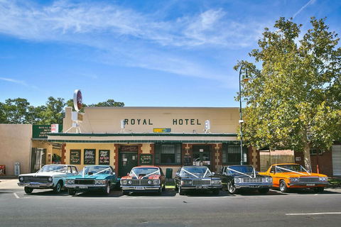 Royal Hotel Motel Wentworth - Accommodation Perth 0