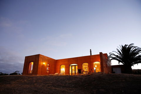 Sky House LifeTime Private Retreats - Accommodation Perth 0