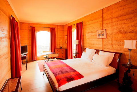 Sky House LifeTime Private Retreats - Accommodation Perth 2