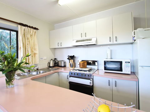 Talmalmo Cottage - Accommodation Perth 2