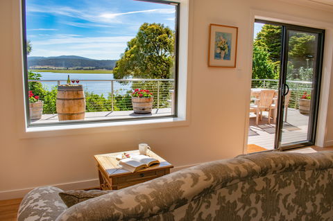 Tamar House - Accommodation Perth 0
