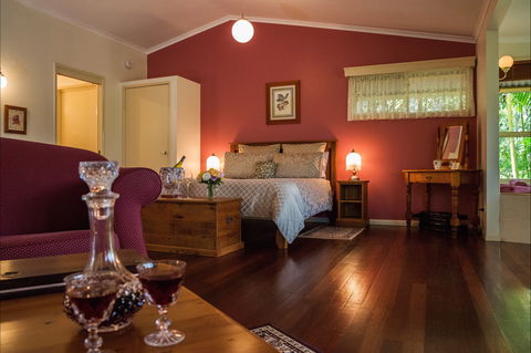 The Falls Montville - Perth Resorts 1