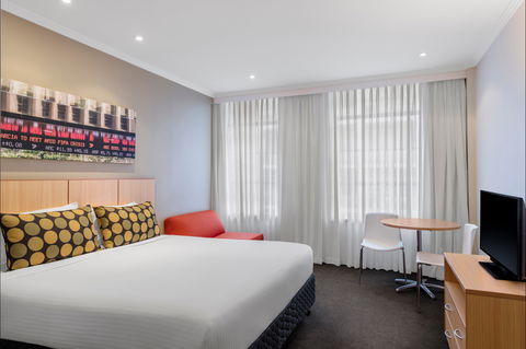 Travelodge Hotel Sydney Martin Place - Accommodation Perth 0
